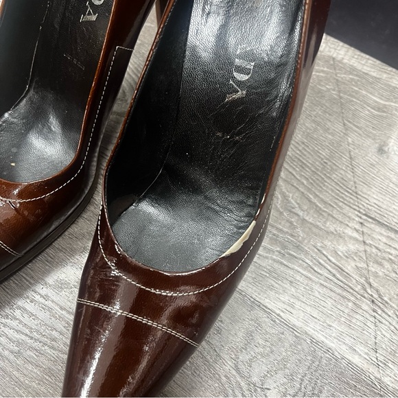 Vintage Prada Patent Heels - Picture 4 of 8